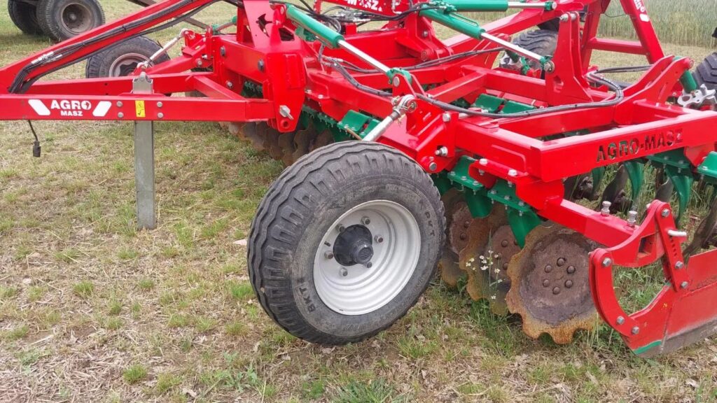 Brona talerzowa zawieszana Agro-Masz BT50