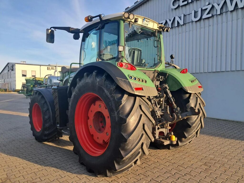 Ciągnik Fendt 720, rok 2013, krajowy.