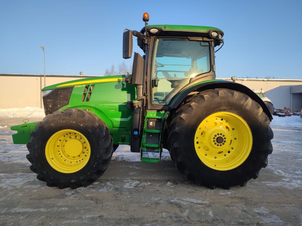 Ciągnik John Deere 7250R, 2018 rok