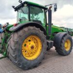 Ciągnik Rolniczy John Deere 8330