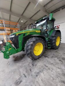 Ciągnik Rolniczy John Deere 8R310, 2021 rok1