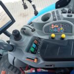 Ciągnik Rolniczy New Holland T7.250 z nawigacją John Deere