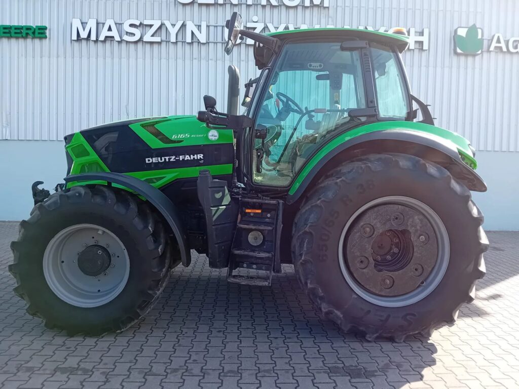 Ciagnik rolniczy Deutz-Fahr 6165 RC Shift