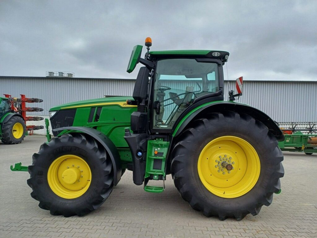 Ciągnik rolniczy John Deere 6R250, 1600 mth!
