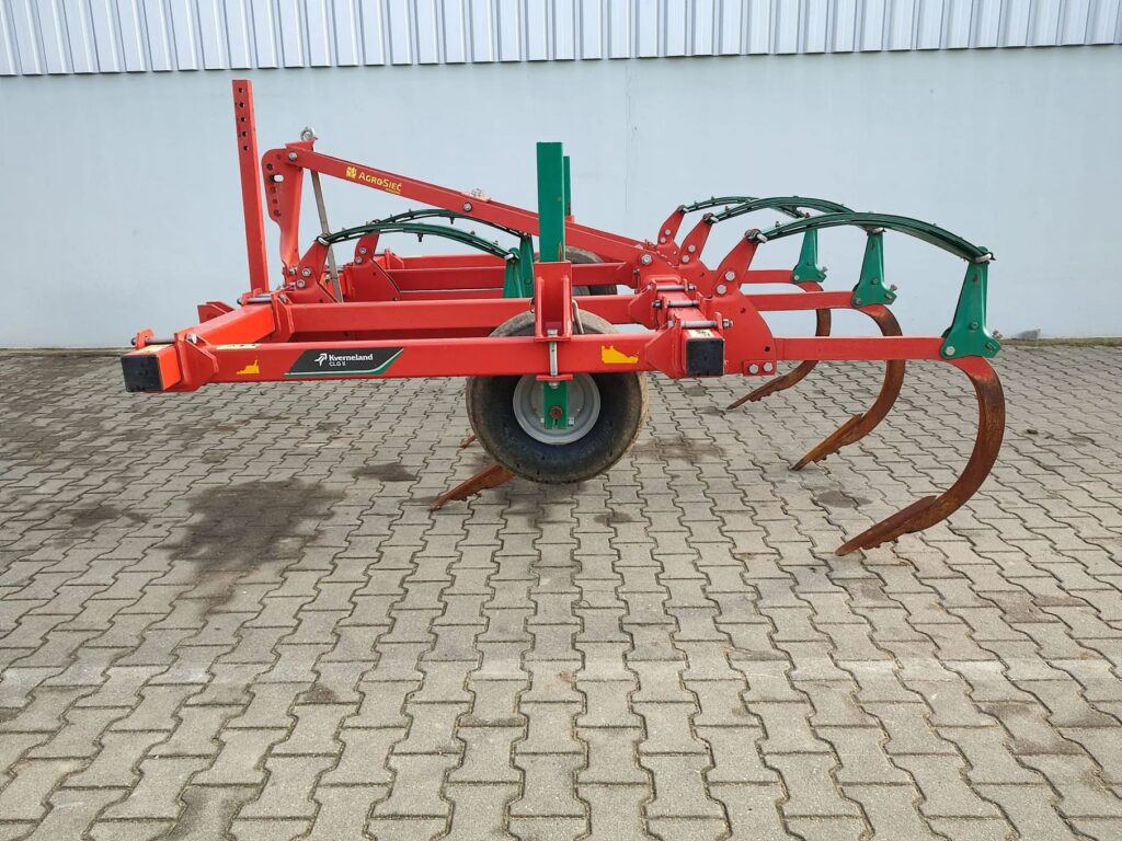 Głębosz Kverneland CLG II 5-zębów, rok 2022