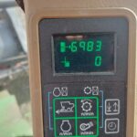 John Deere 2266