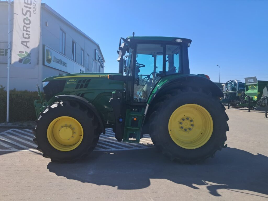 John Deere 6155M