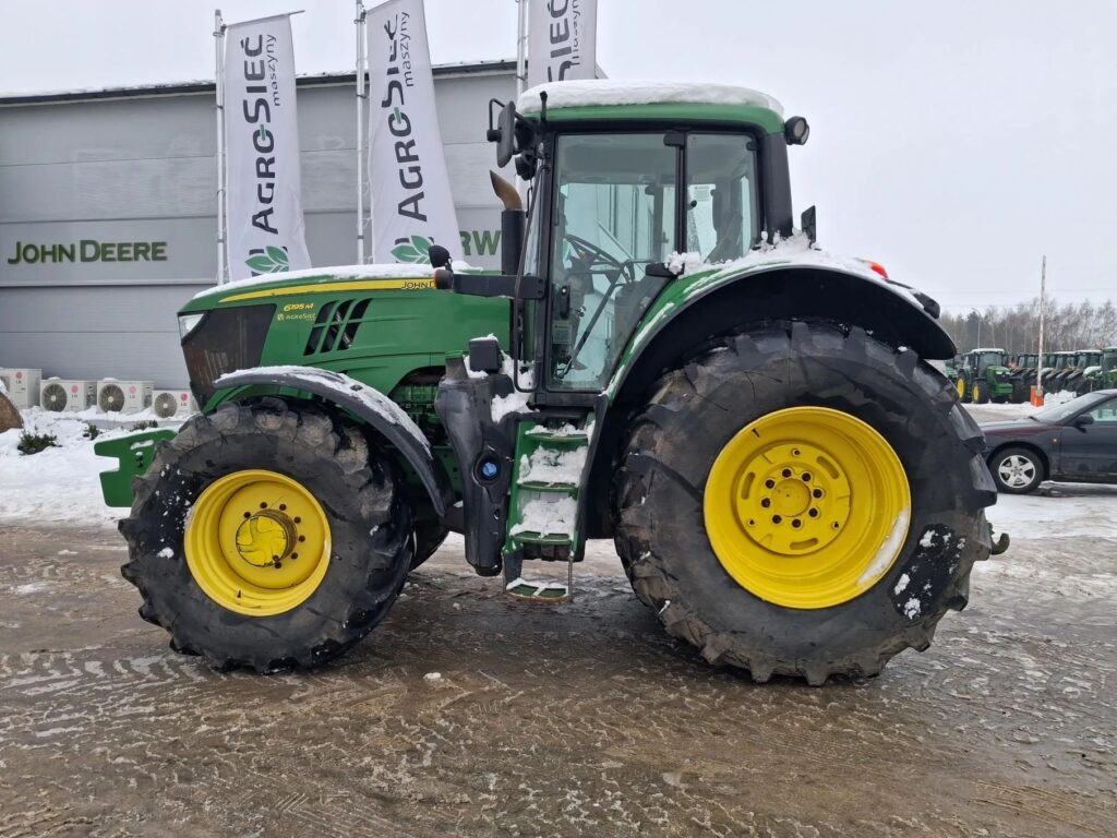 John Deere 6195M, krajowy
