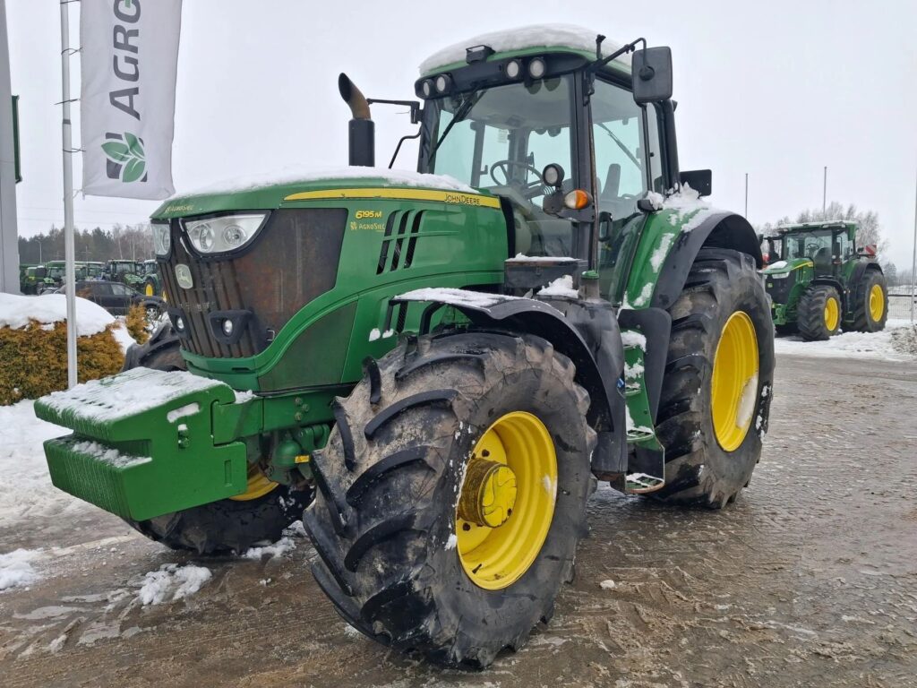 John Deere 6195M, krajowy