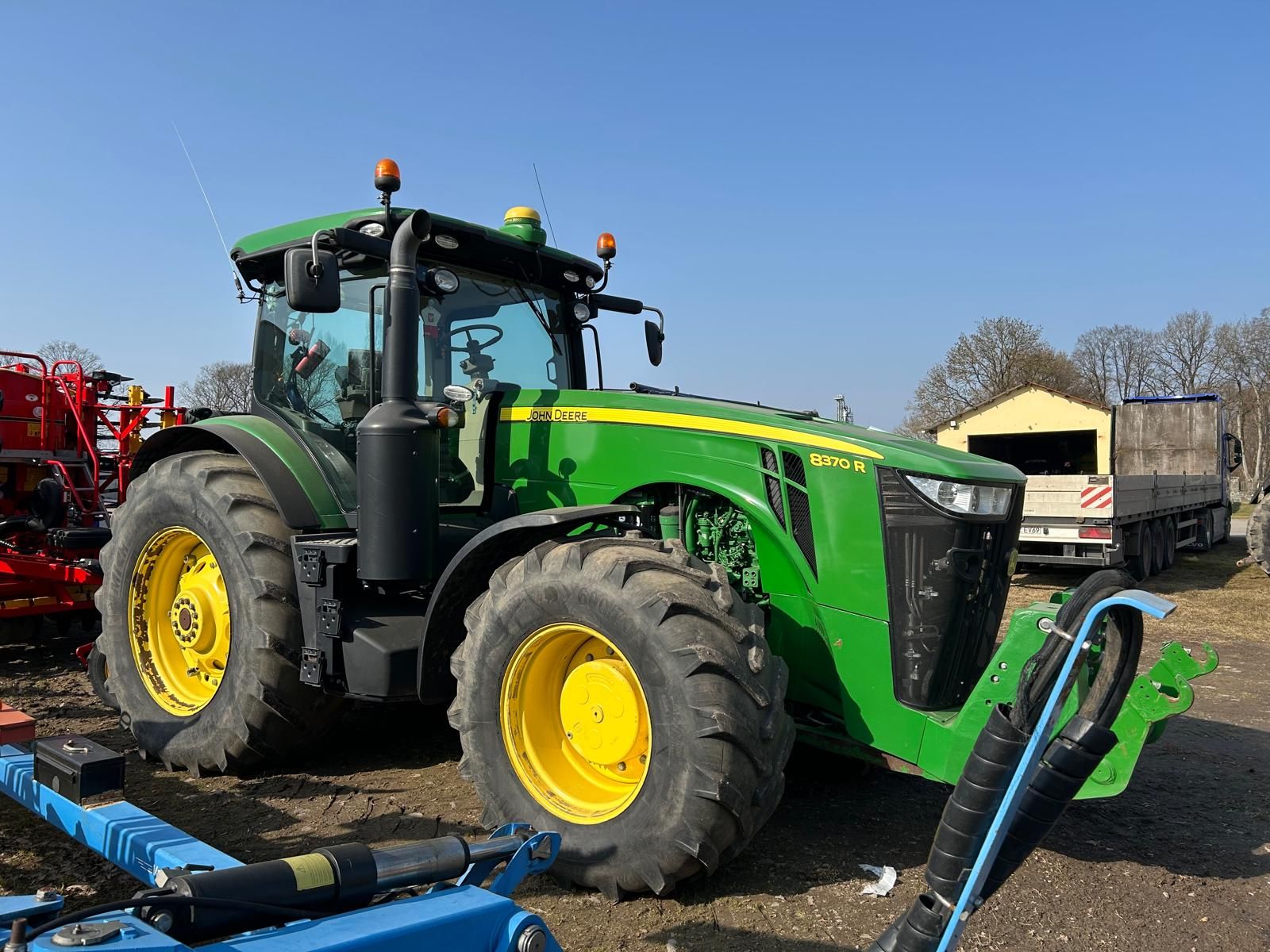 John Deere 8370R