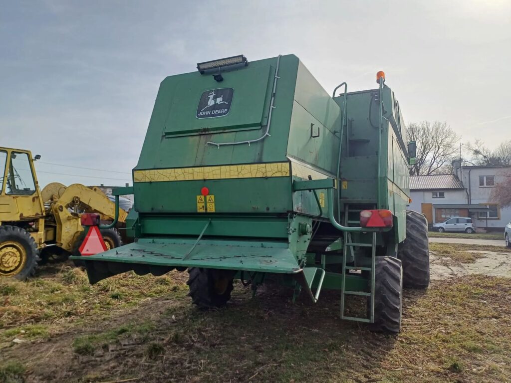 Kombajn John Deere 2266