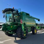 Kombajn John Deere W650 + 620R