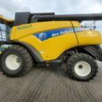 Kombajn New Holland CR9080