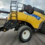 Kombajn New Holland CR9080