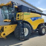 Kombajn New Holland CR9080