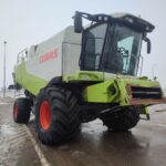 Kombajn zbożowy Claas Lexion 580 z hederem V900 2005 rok