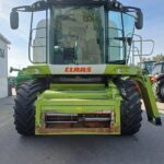 Kombajn zbożowy Claas Lexion 580 z hederem V900