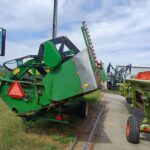 Kombajn zbożowy John Deere 9660WTS z hederem 620R