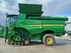 Kombajn zbożowy John Deere S680i