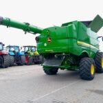 Kombajn zbożowy John Deere S790 z hederem 630X