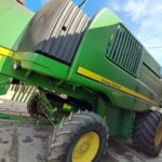 Kombajn zbożowy John Deere W650 Krajowy