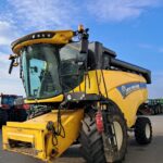 Kombajn zbożowy New Holland CX5.80 rok 2019