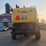 Kombajn zbożowy marki New Holland CX6.80