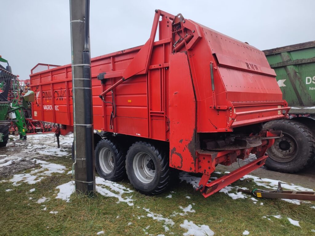 Rozrzutnik obornika Pinkowski RMW 24.03 rok 2016 – jak Strautman