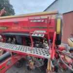 Siewnik punktowy Vaderstad Tempo F8