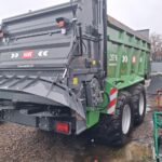 Używany w bardzo dobrym stanie!