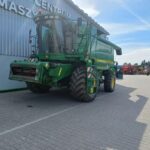Kombajn zbożowy John Deere 9660WTS z hederem 620R