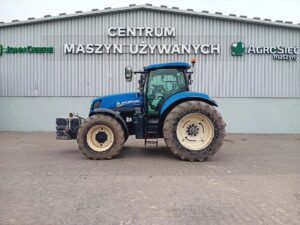 Ciągnik Rolniczy New Holland T7.250 z nawigacją John Deere